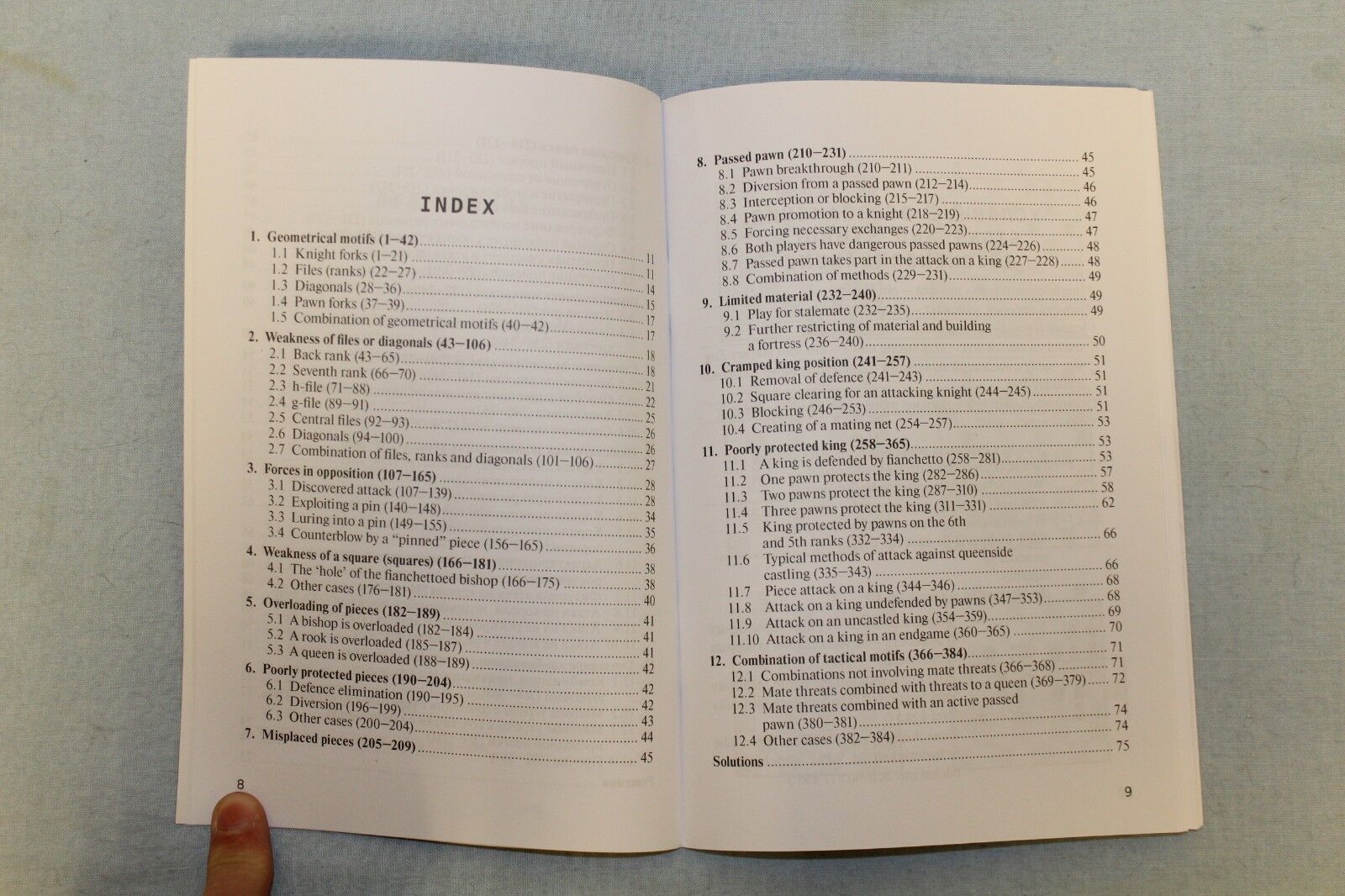 11274.English German Russian Chess Book: M. Blokh. 600 Combinations. Kombinationen