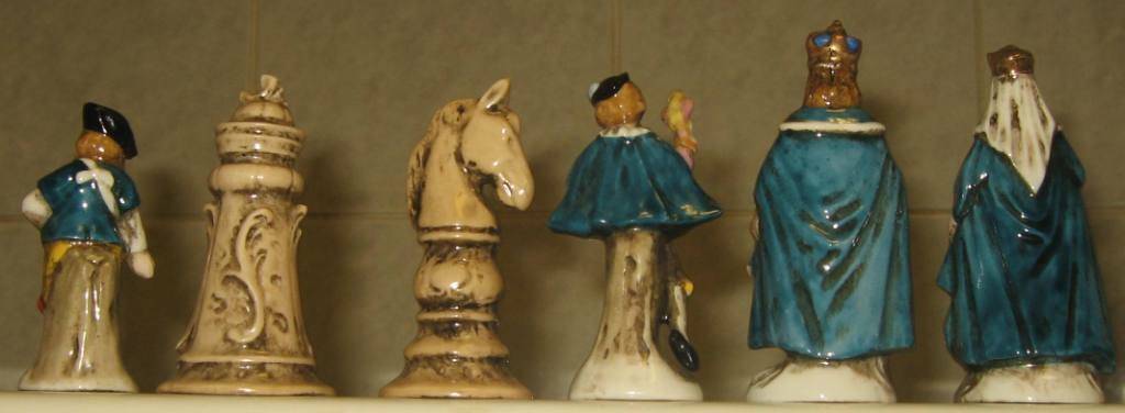 11425.Renaissance Porcelain Chess Set. Germany