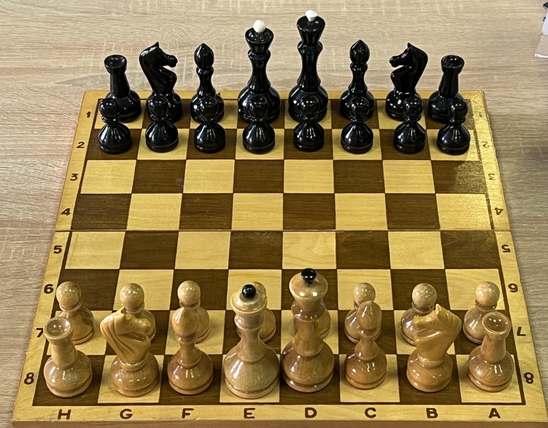 Шахматы деревянные 